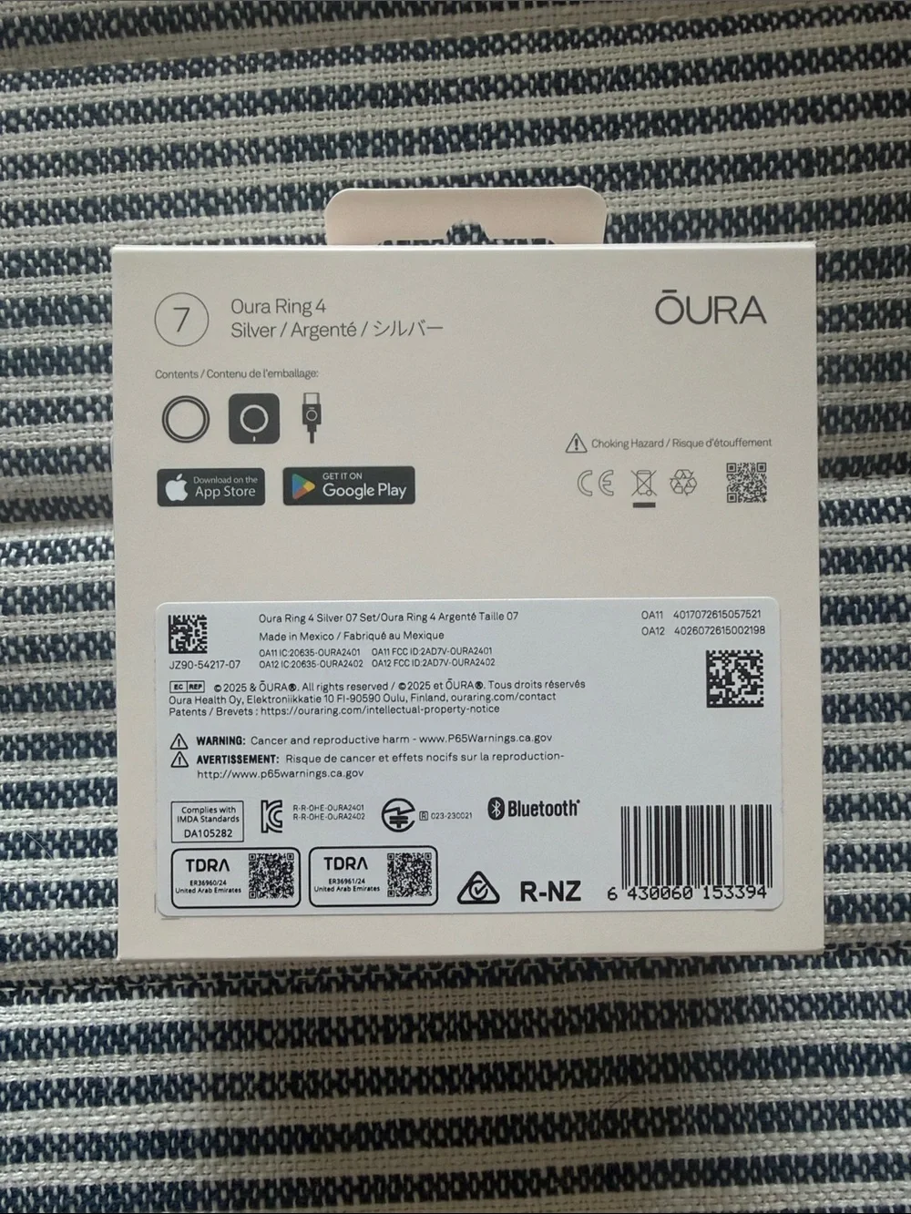 Oura Ring 4 - Silver (Size 7)